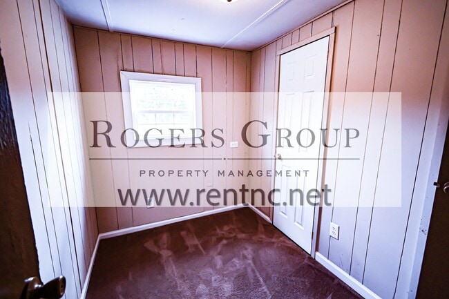 Photo - 124 Woodway Dr