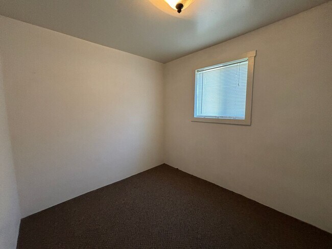 Photo - 6th Street Apts Unidad #8