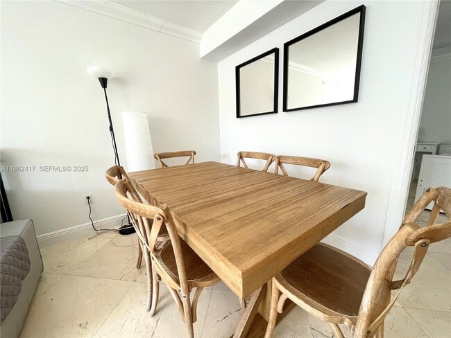 Building Photo - 177 Ocean Ln Dr Unit 209