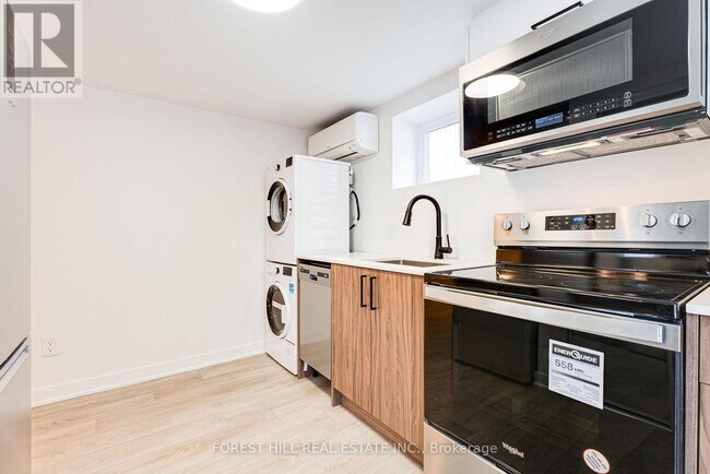 Photo - 50 William Cragg Dr