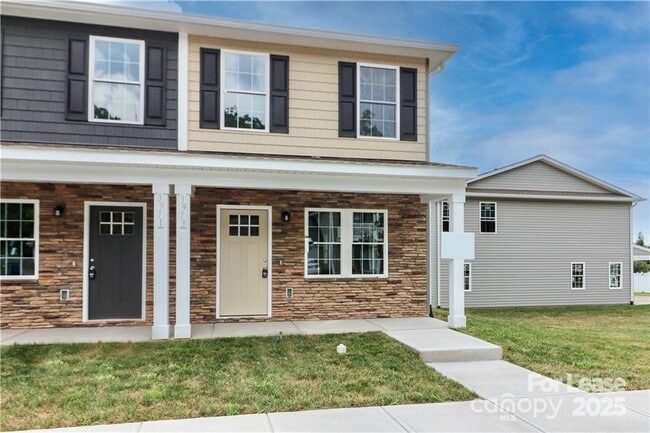 Building Photo - 3973 Newhall Dr NW