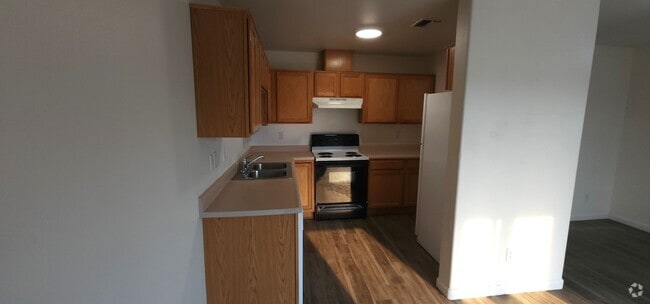 Building Photo - 660 Sunny Ln Unit C Rental