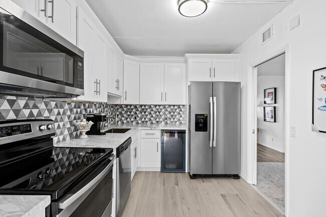 Photo - 3200 N Palm Aire Dr Unit 901