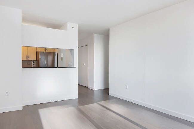 Photo - Hudson Landing