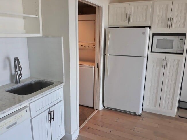 Photo - 1 Marina Dr Unit 303B