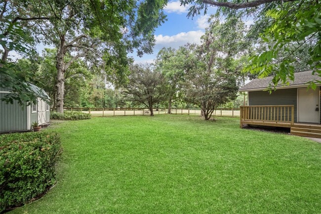 Photo - 2122 Stadium Dr