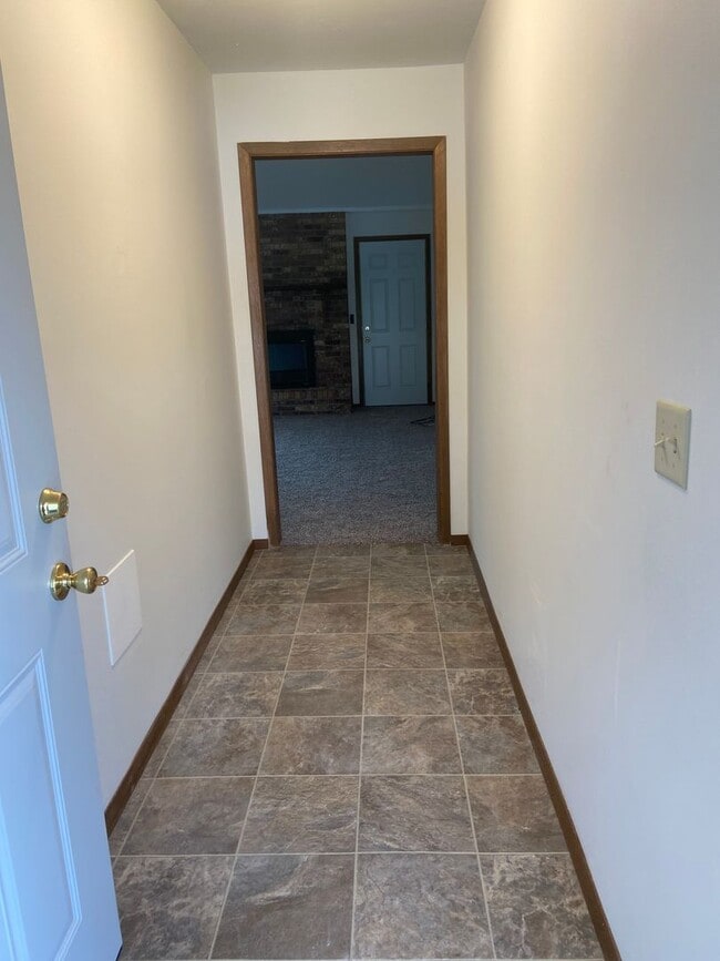 Photo - Like new, ranch home near Bass Pro, fully ...