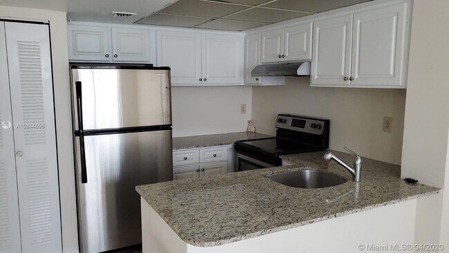 Download Apartamentos de un dormitorio en palm beach gardens Desktop Wallpaper