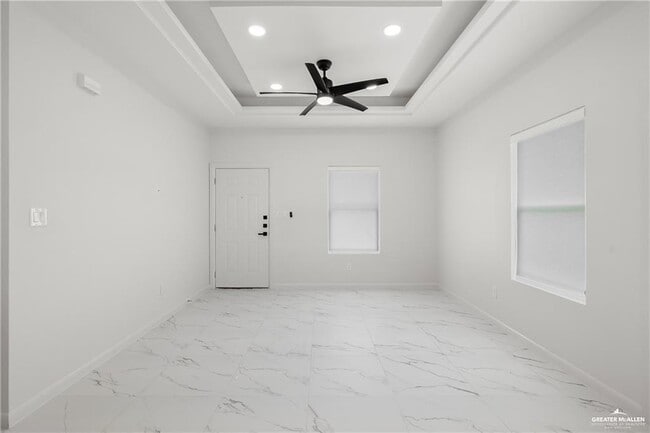 Photo - 11 E Hibiscus Ave Unit 1