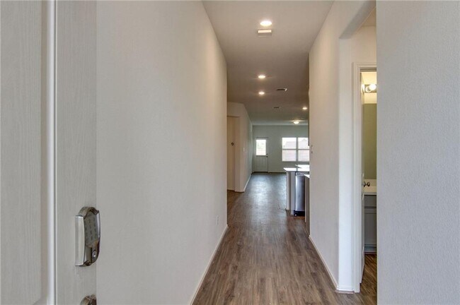 Photo - 1320 Chad Dr