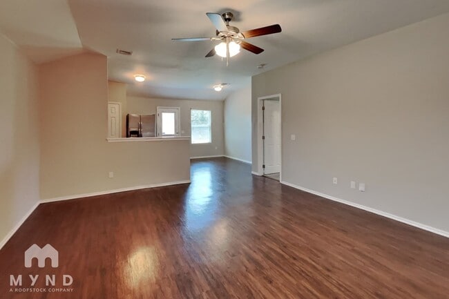 Photo - 1724 Lanesboro Dr