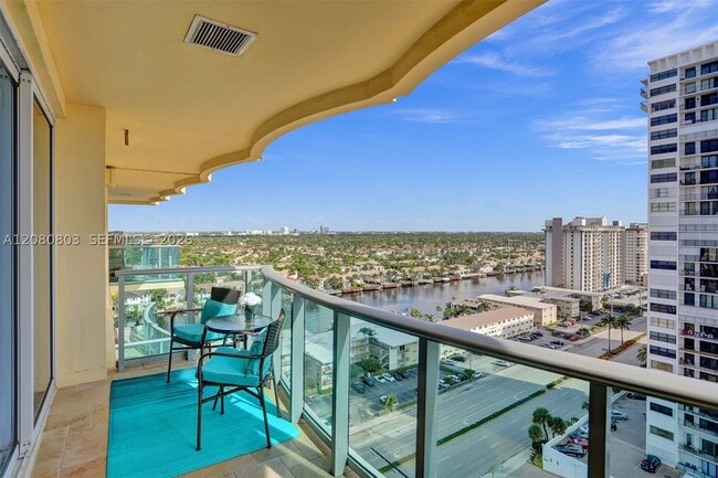 2501 S Ocean Dr Unit PH37 (available Novem 3)