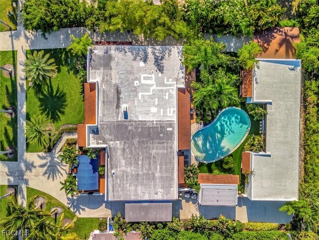 Building Photo - 1291 Caloosa Dr