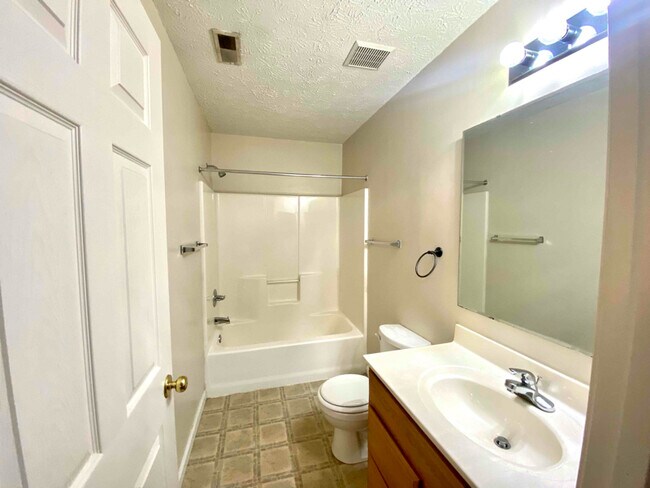 2106 Shadyside Rd Unit C