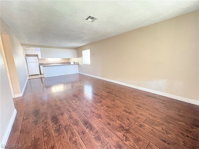 4689 W Sand Creek Ave Unidad C