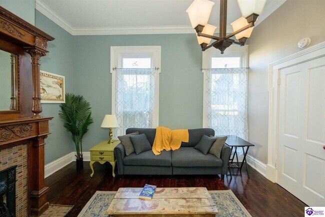 Photo - 208 N Mulberry St Unit Apt #2