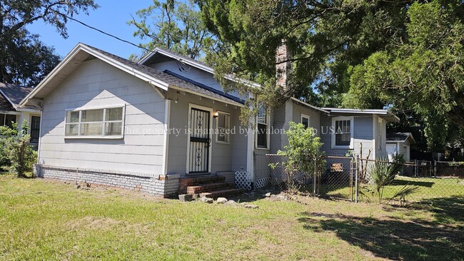 Photo - 6510 Avalon St