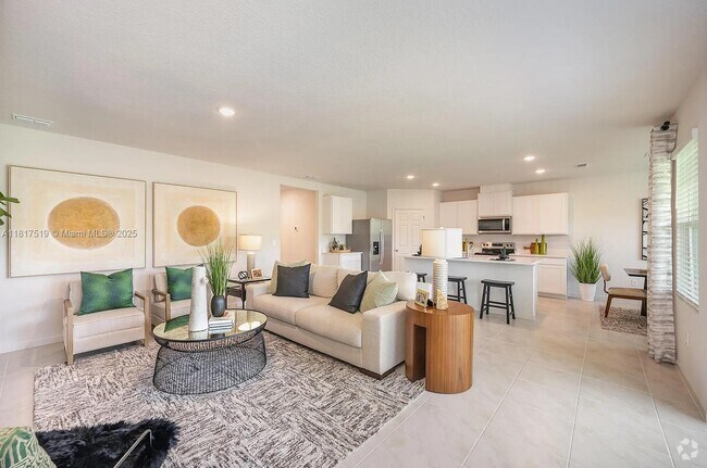 Building Photo - 1314 SW Hebner Ave Rental