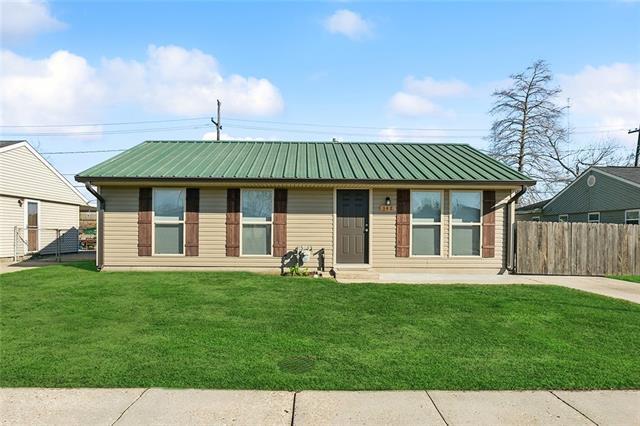 Photo - 348 Gerrie Ct