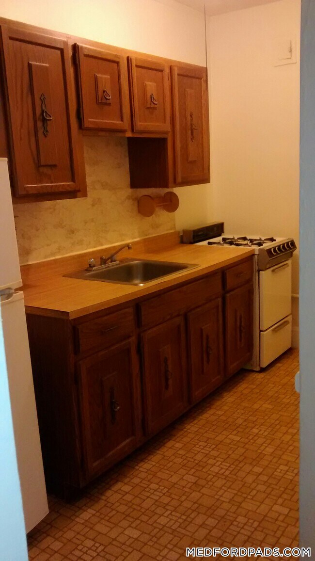 Photo - 53 Fellsway W Unit 4