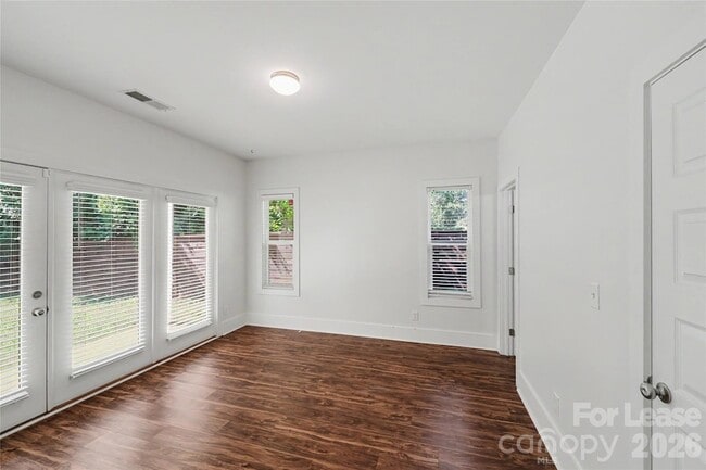 Photo - 1220 Fairmont St
