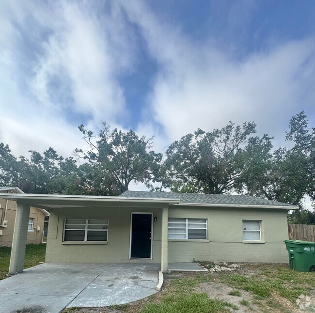 Building Photo - 1605 E Maple Ave Rental