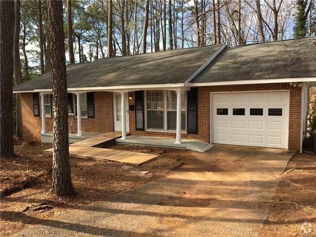 Building Photo - 2548 Benson Poole Rd SE Rental