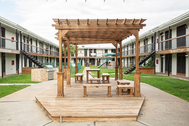 Photo - The Marisol Apartments