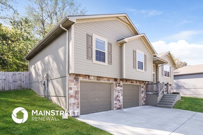 Photo - 18601 East 20th St S