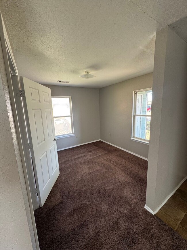 Photo - uTown - Your Perfect Rental Community! Unit 55