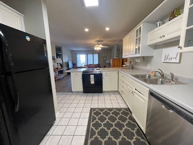 Photo - Furnished 2 bedroom 2 bath