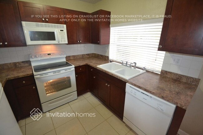 Photo - 1220 NW 89th Dr