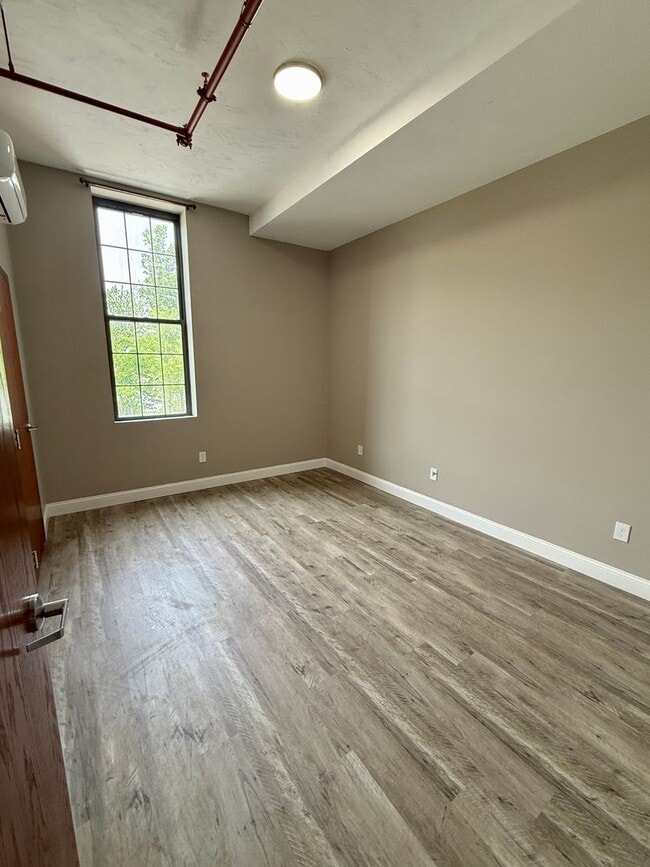 Photo - 70 Webster St Unit 202