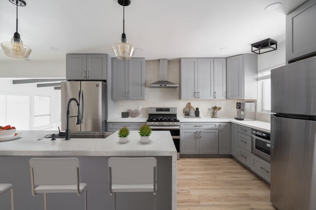 Building Photo - 5510 Dorothy Dr