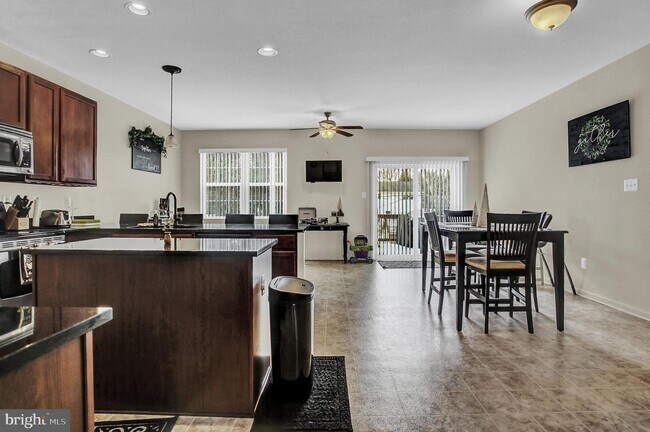 Photo - 64 Milestone Ct