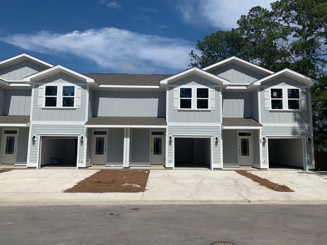 Building Photo - 49 Sandy Cv Wy Unit 49 Sandy Cove Way