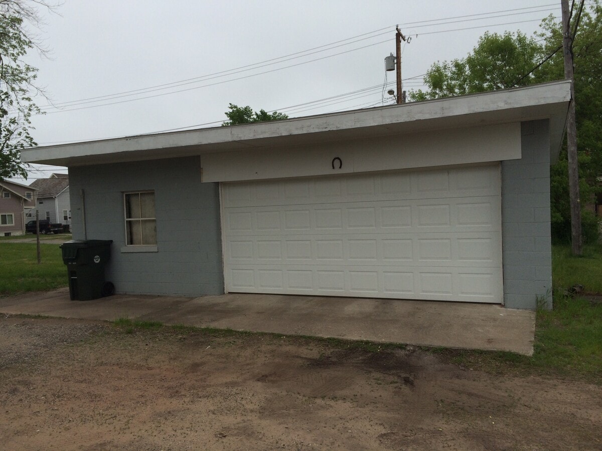 Photo - 117 N 19th St