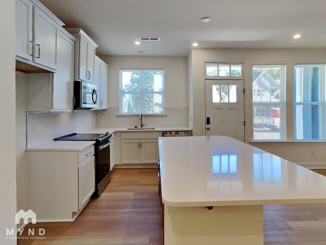 Photo - 1546 Cedar Tree Dr