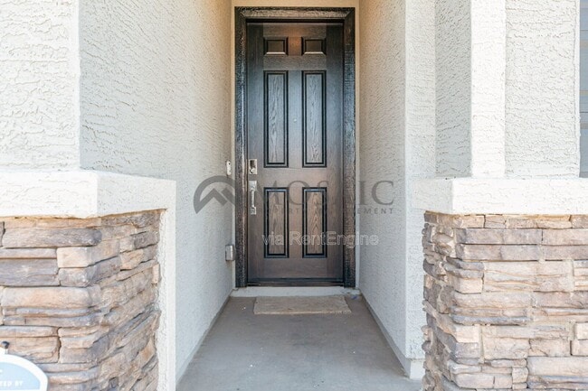 Photo - 8821 W Agora Ln