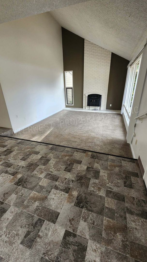 Photo - *1/2 OFF 1ST MONTH'S RENT PROMO* 3 BR Townhome- Wonderful Privacy Deck in Beaverton with 1 Car Ga...