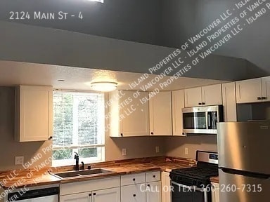 Photo - 2124 Main St Unit 4