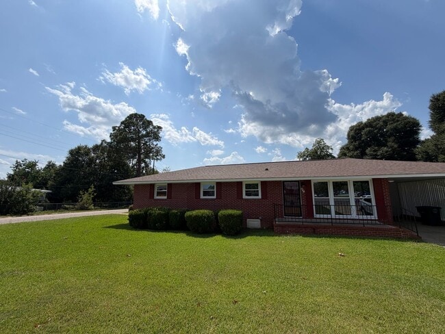 Building Photo - 501 E Watts St