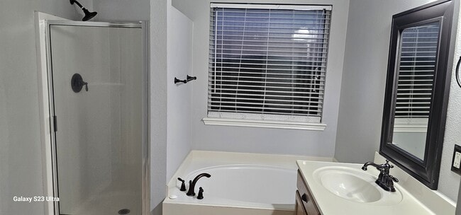 Photo - 6701 Riding Wind Dr