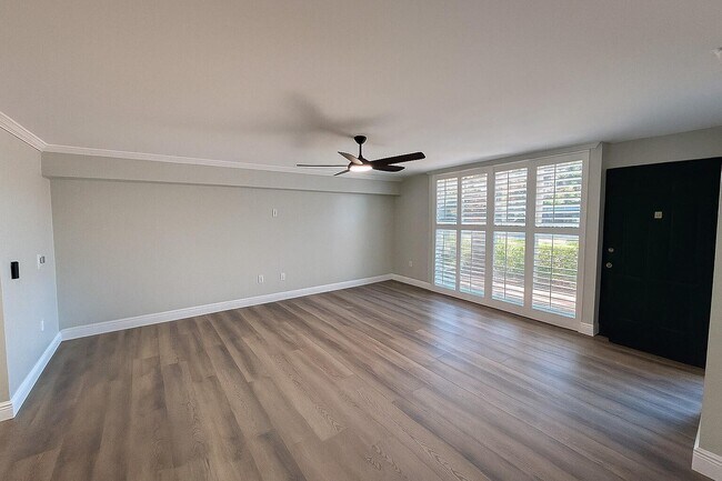 Photo - 1707 Village Blvd