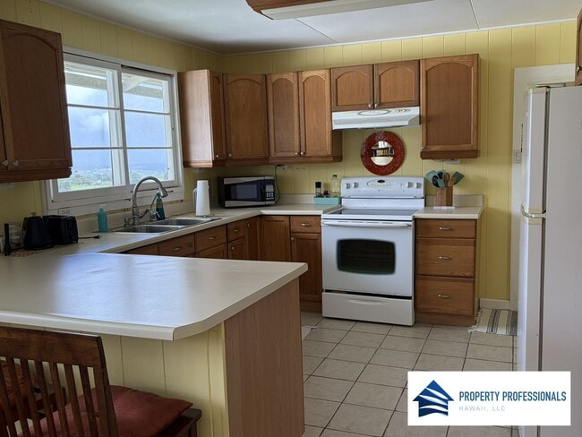 Photo - Furnished 2 Bedroom w/ Bonus Studio Downstairs