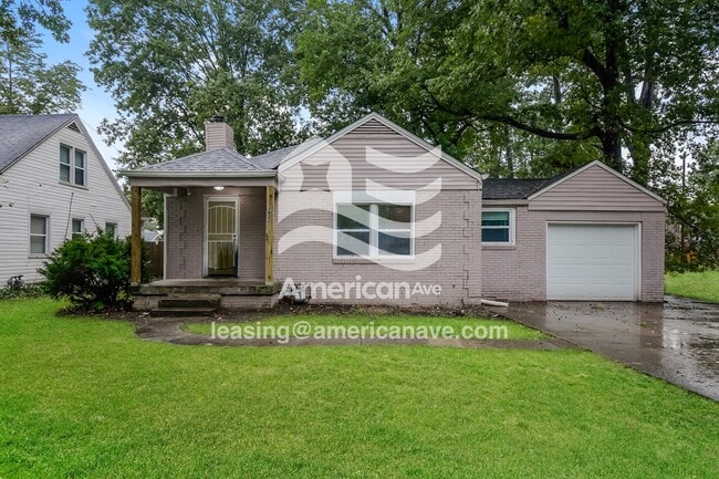 Building Photo - 3620 N Gladstone Ave