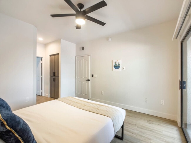 Photo - 15608 N 71st St Unidad ID1014284P