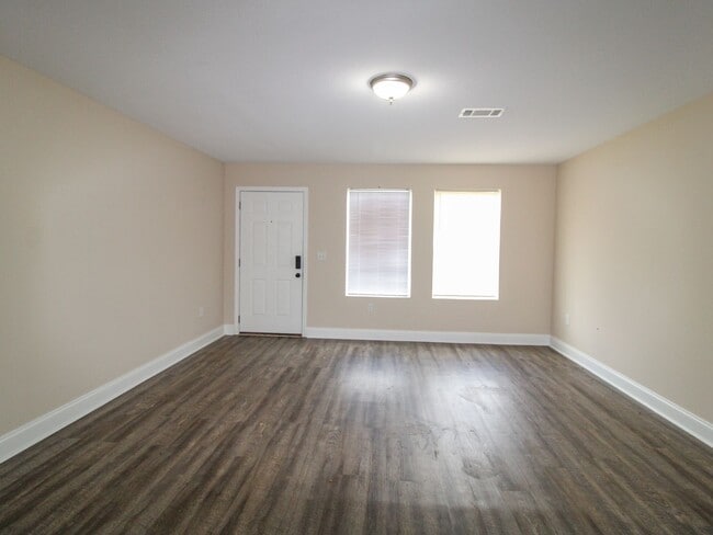 Photo - Modern Living Meets Comfort in This Beautiful Duplex
