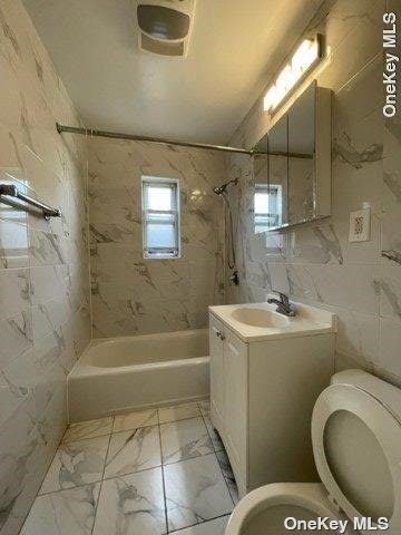 Photo - 59-67-67 Fresh Pond Rd Unit 3