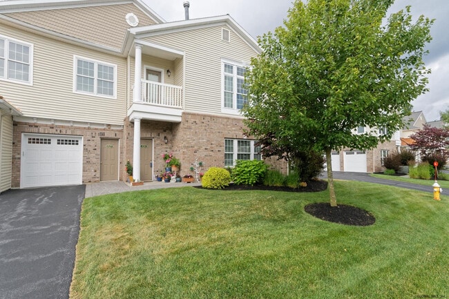 Photo - 108 Valley Pointe Dr